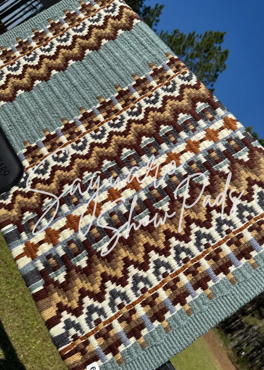 #6254 "Bonnie" Show Pad - Re-Order