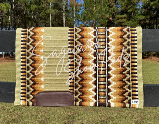 #4933 "Avery" Show Pad - Re-Order