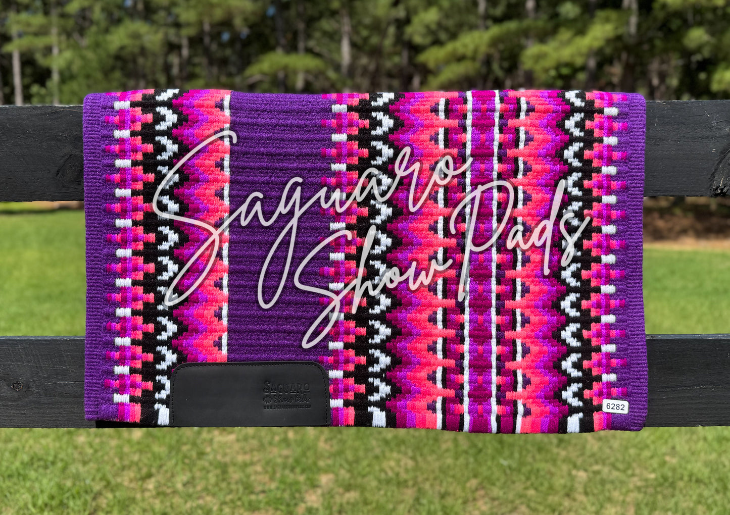 #6282 "Bonnie" Show Pad