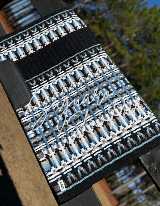 #6669 "Archer" Show Pad