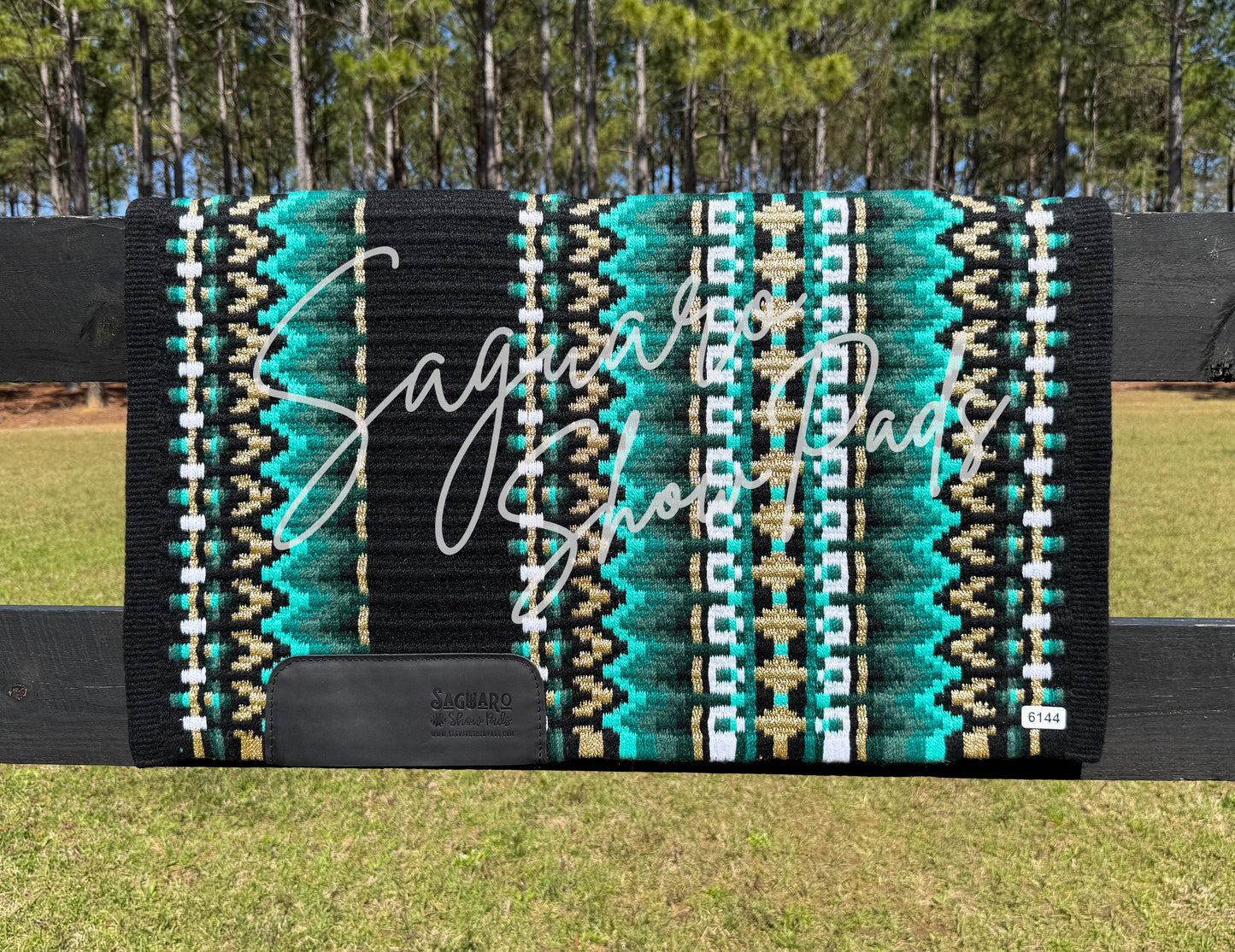 #6144 "Bonnie" Show Pad