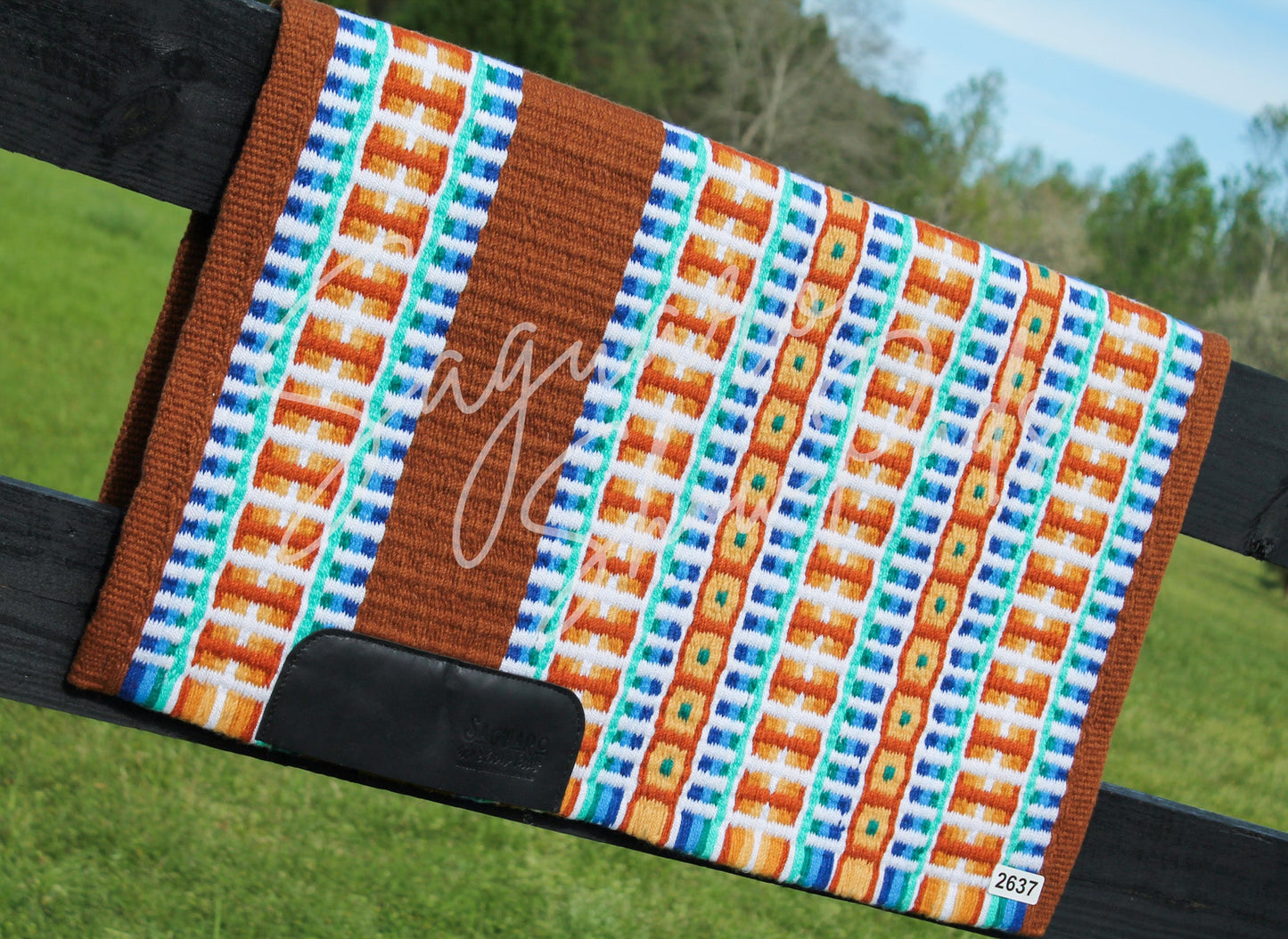 #2637 "Houston 2.0” Show Pad