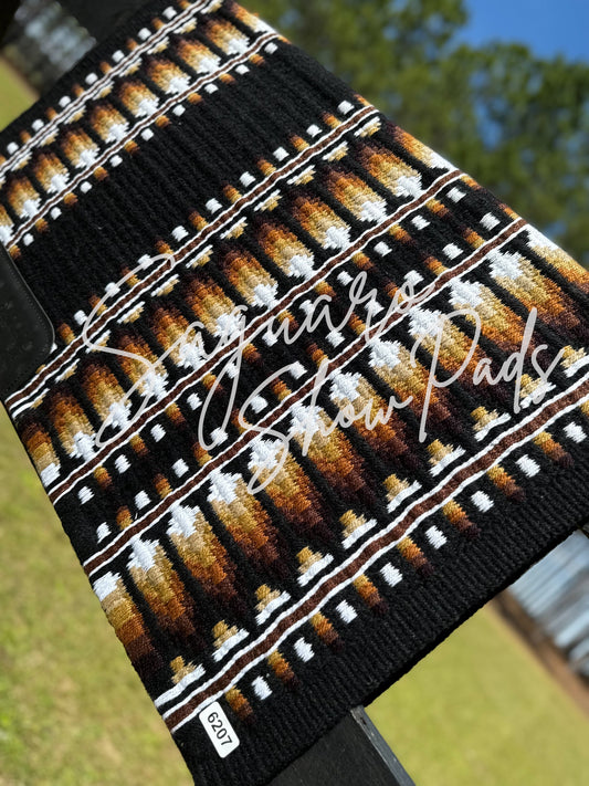 #6207 "Carson" Show Pad - Re-Order