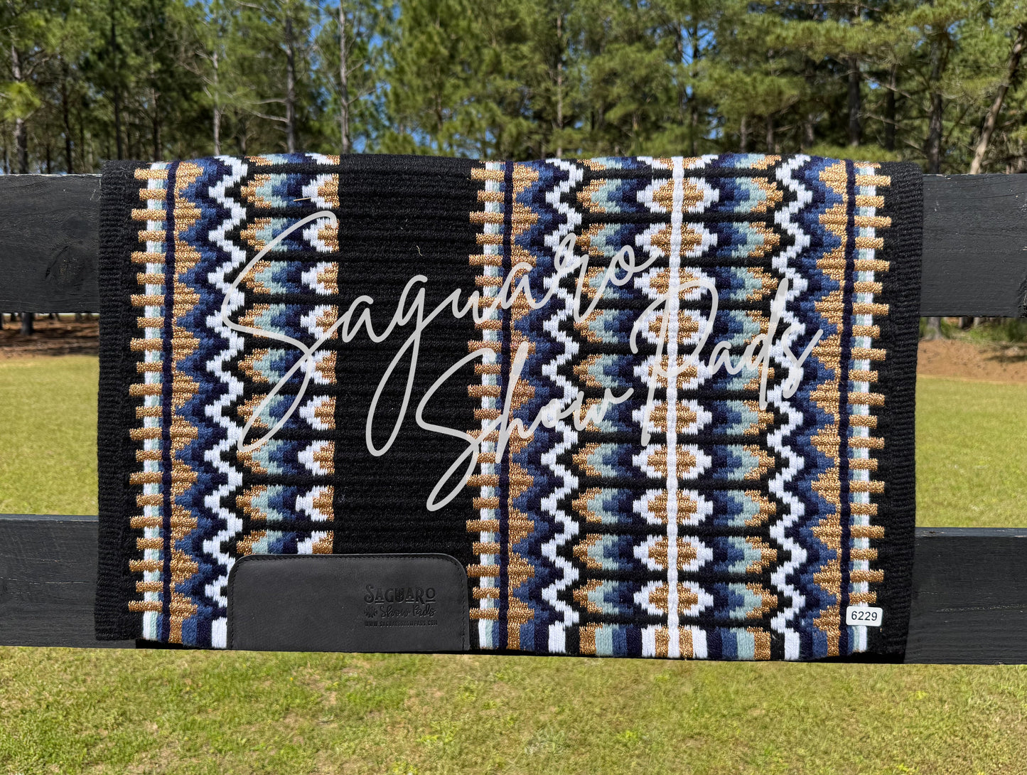 #6229 "Savannah" Show Pad - Re-Order