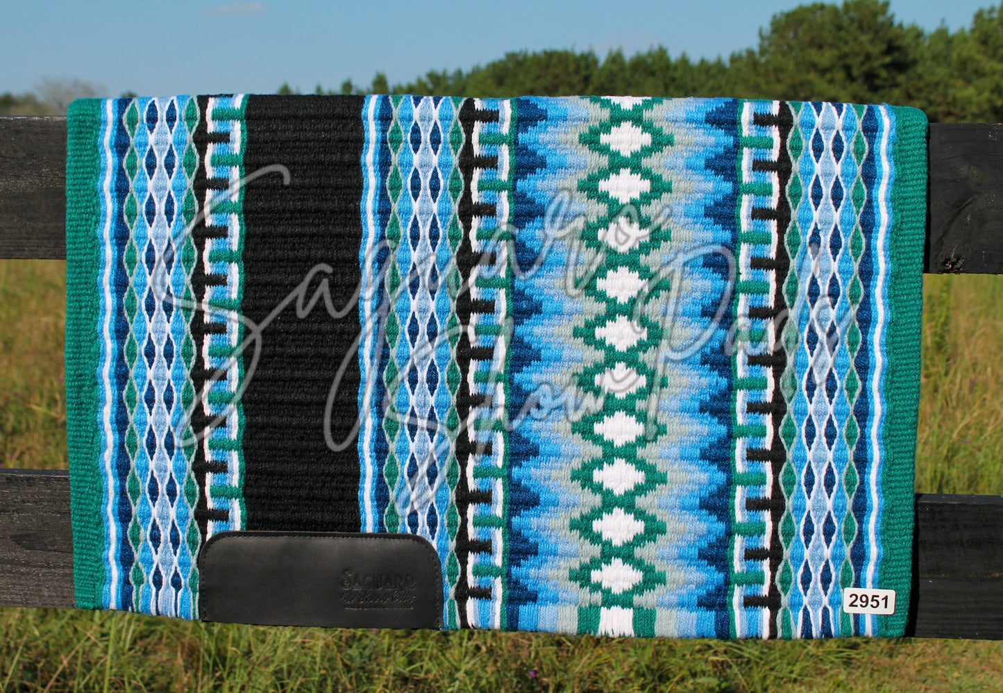 #2951 "Beaufort 3.0" Show Pad - Re-Order