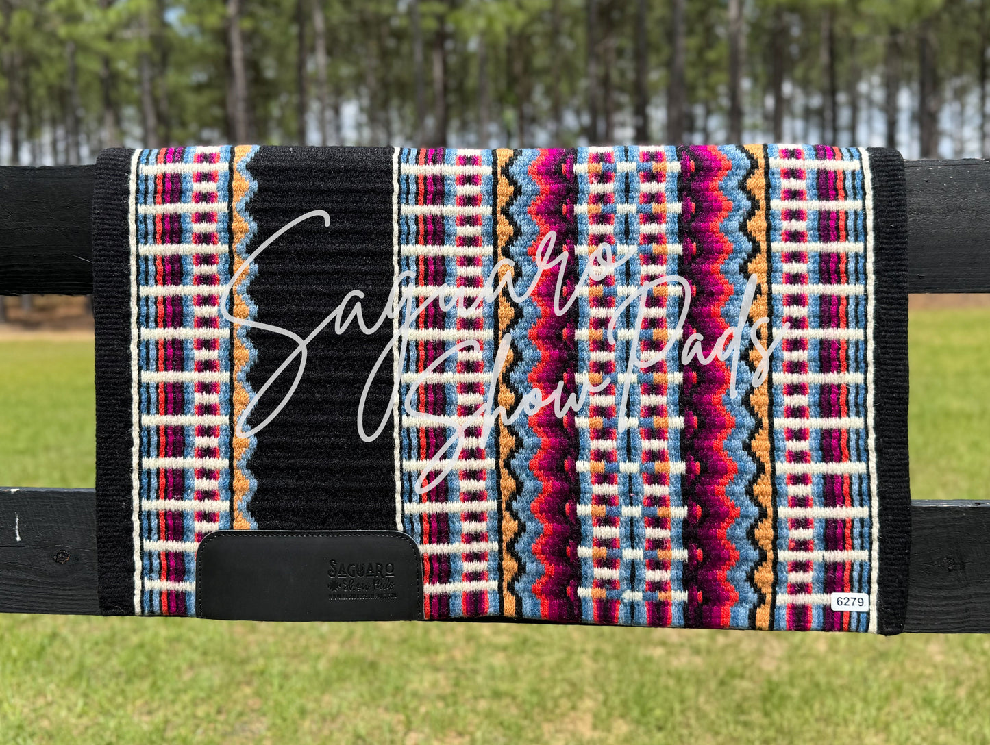 #6279 "Jolene" Show Pad
