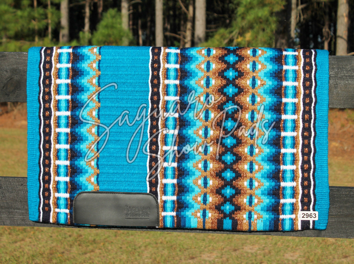 #2963 "Molly" Show Pad - Re-Order
