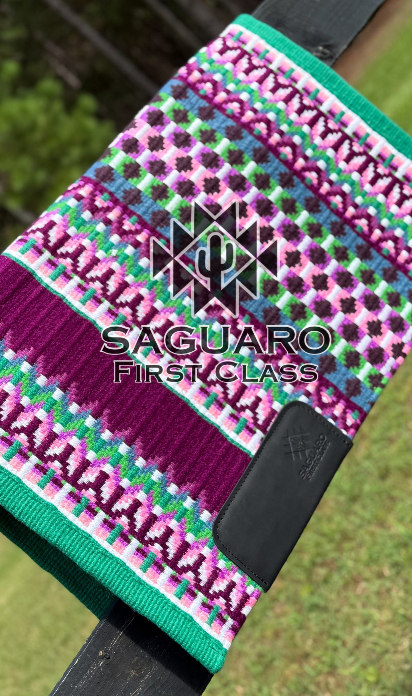 #6470 "Wilder 2.0” First Class™️ Show Pad