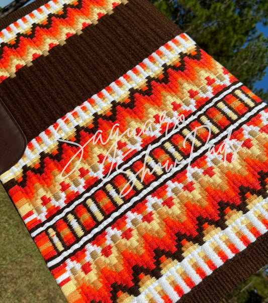 #4926 "Avery" Show Pad - Re-Order