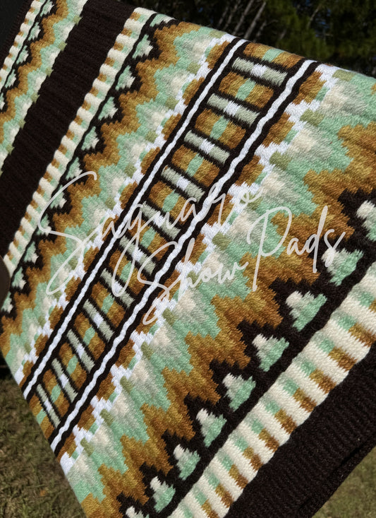 #4929 "Avery" Show Pad - Re-Order