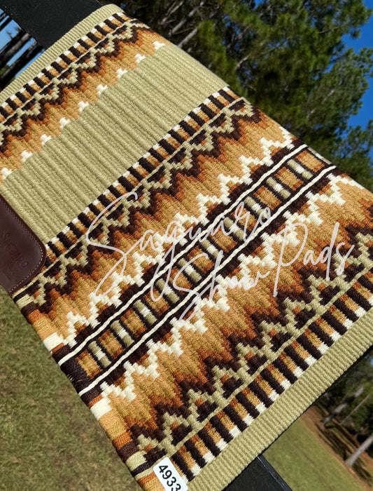 #4933 "Avery" Show Pad - Re-Order