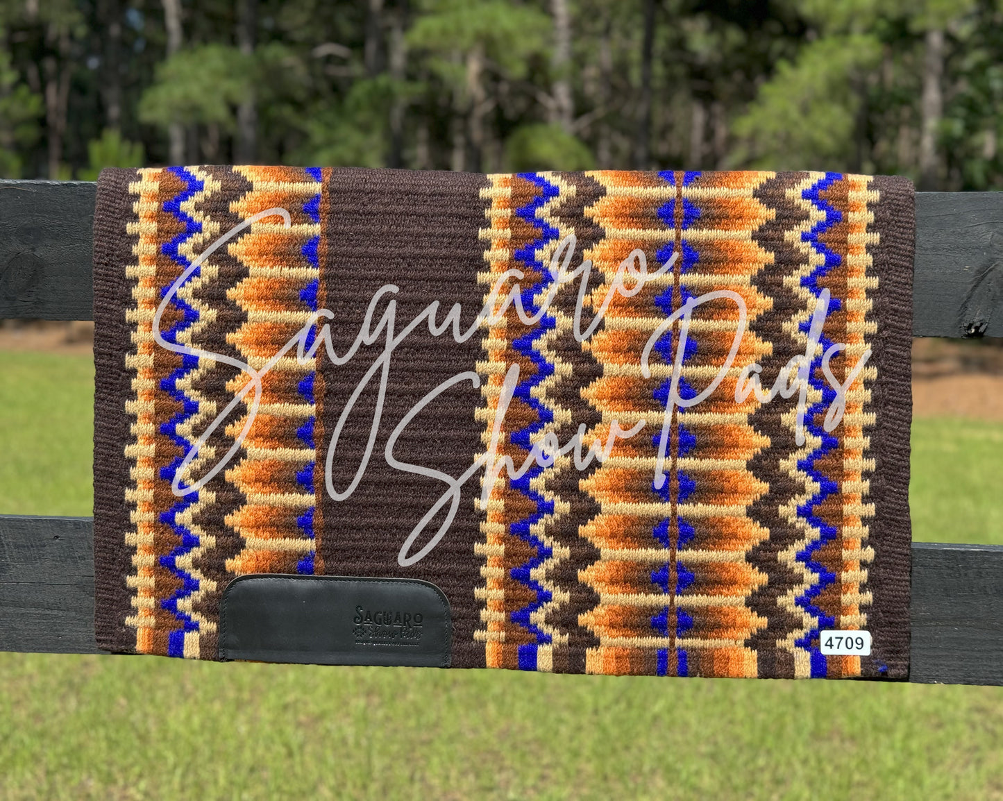 #4709 "Savannah" Show Pad - Re-Order