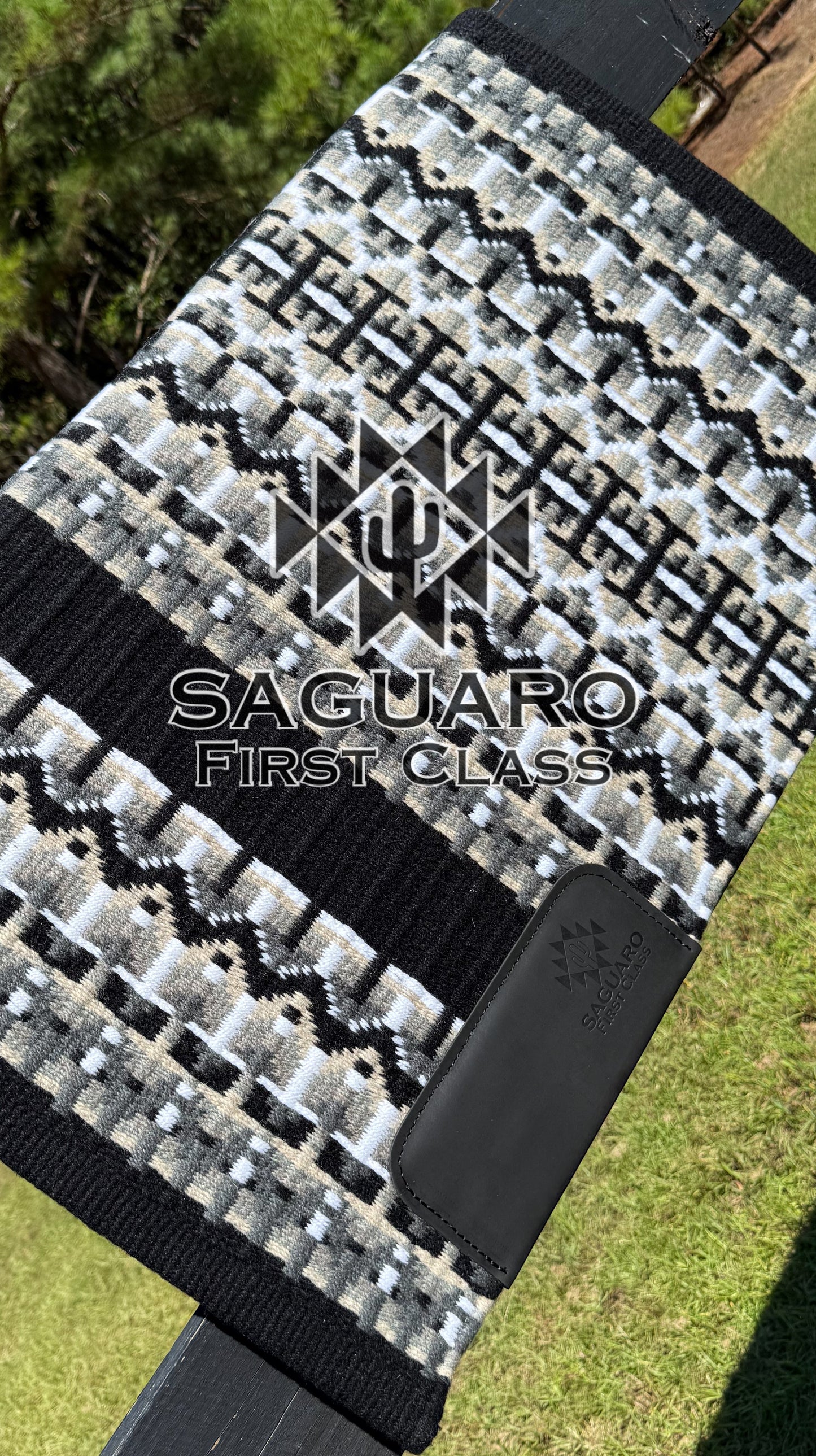 #6563 "Francesca 2.0” First Class™️ Show Pad