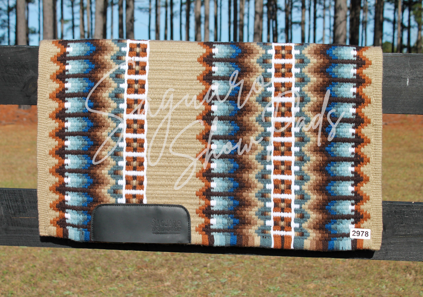 #2978 "Chandler" Show Pad