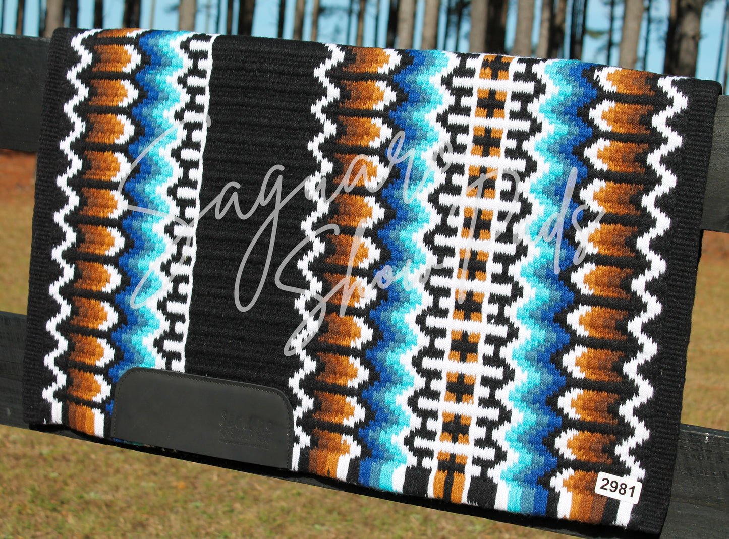 #2981 "Chandler" Show Pad