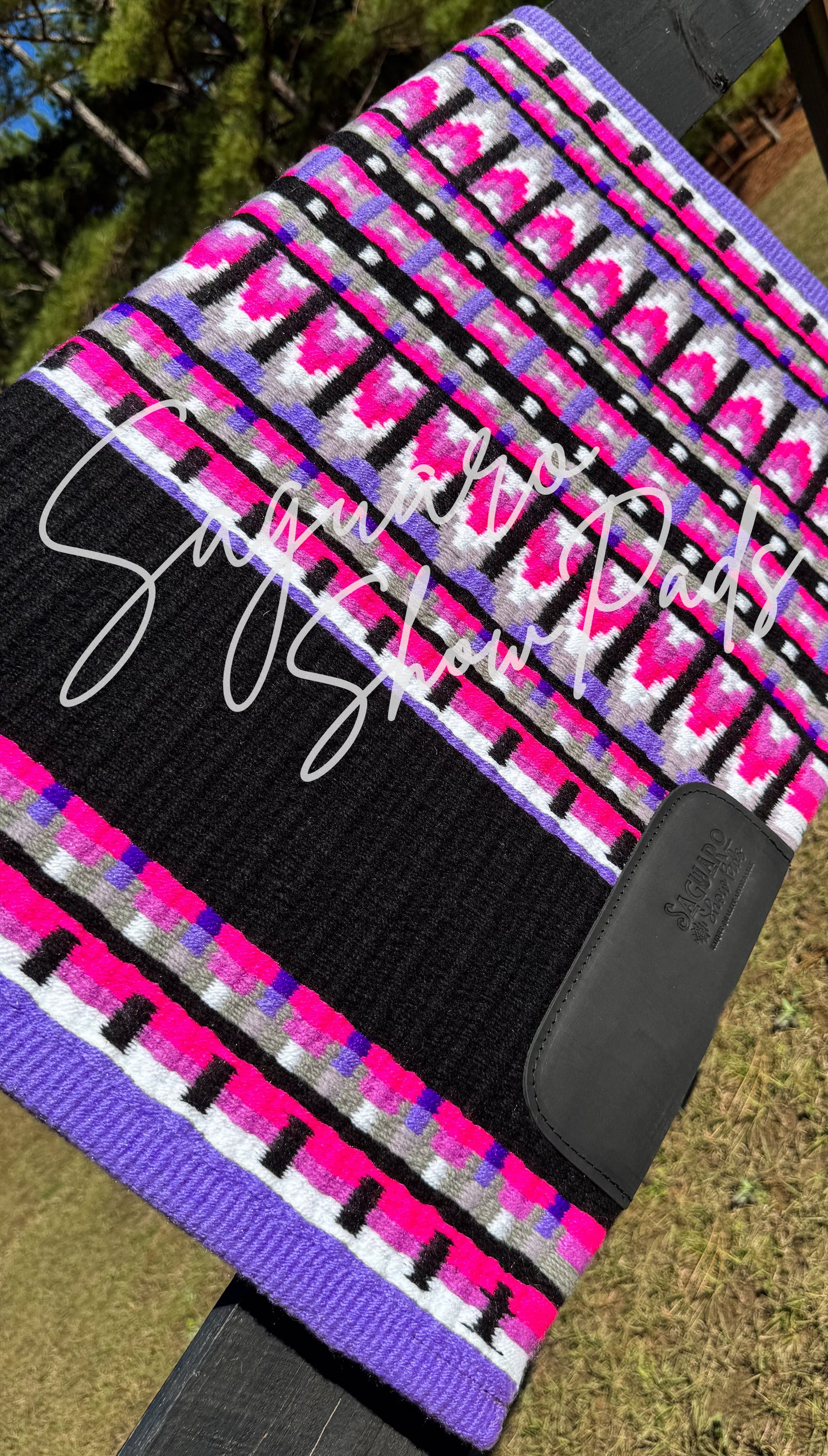 #4986 "Stella" Show Pad - Re-Order