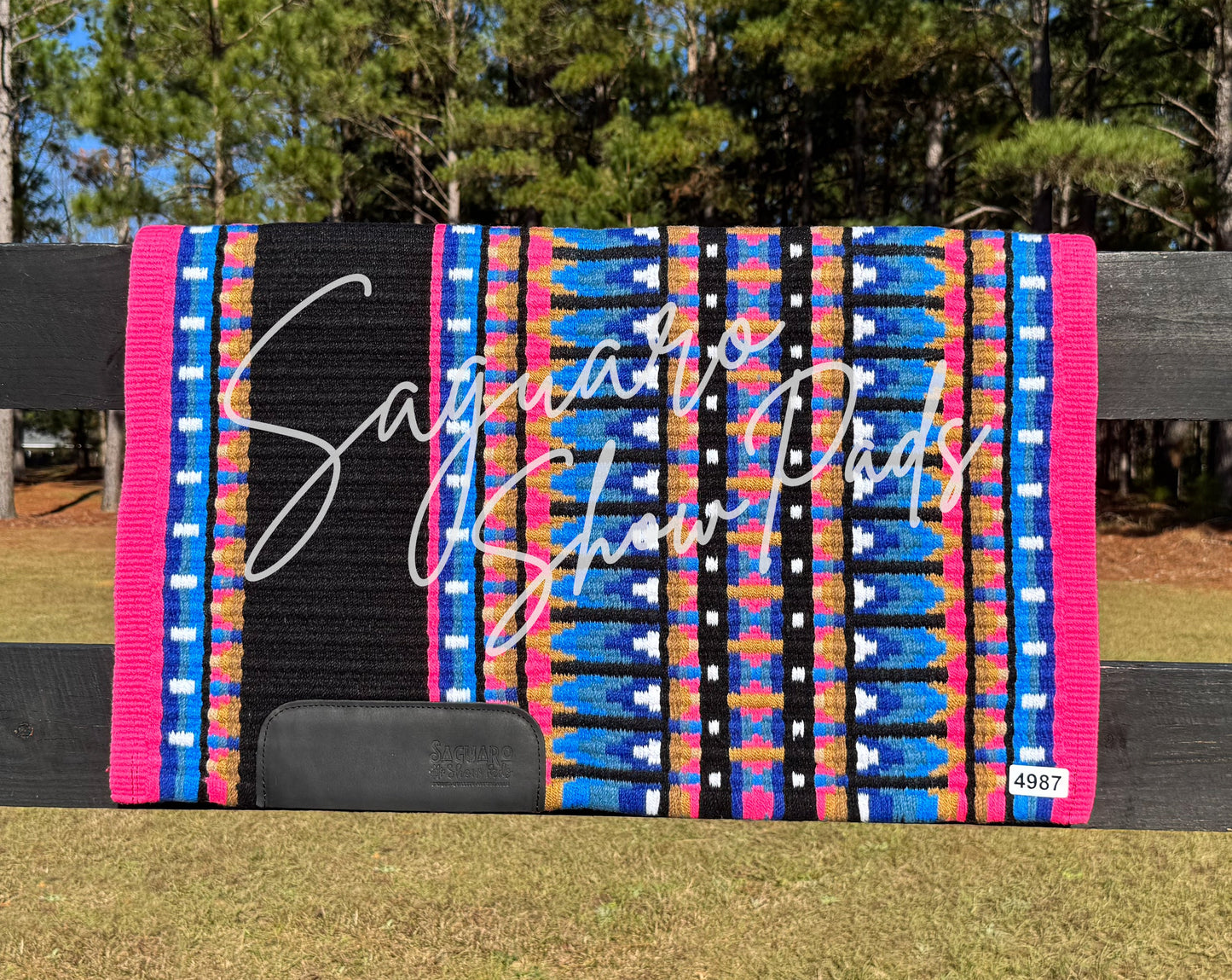 #4987 "Stella" Show Pad