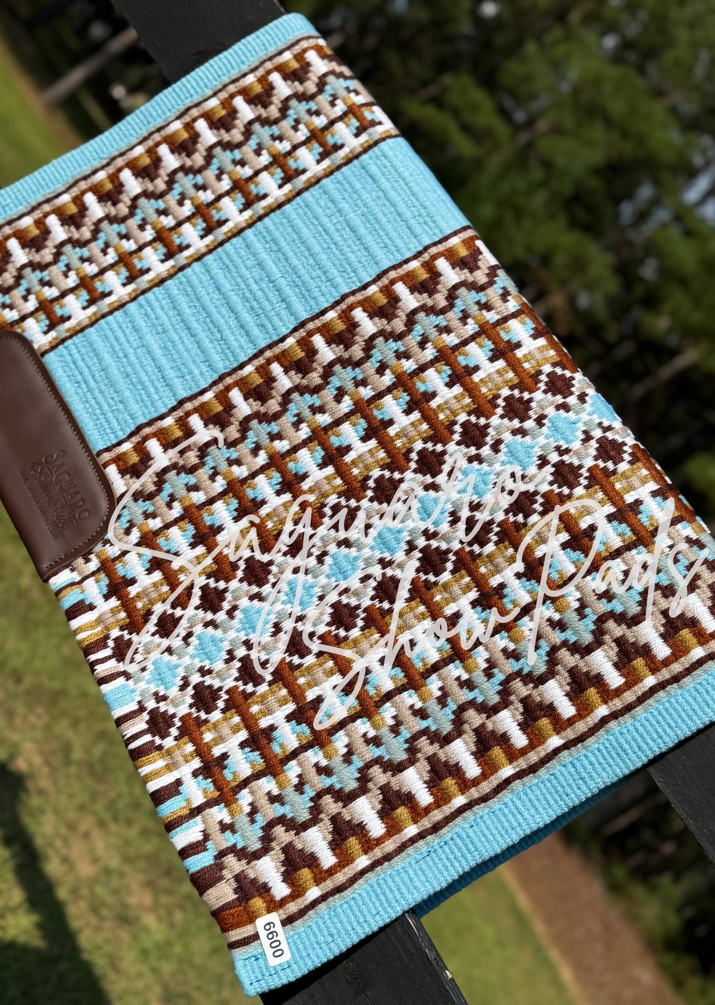 #6600 "Jeremiah" Show Pad