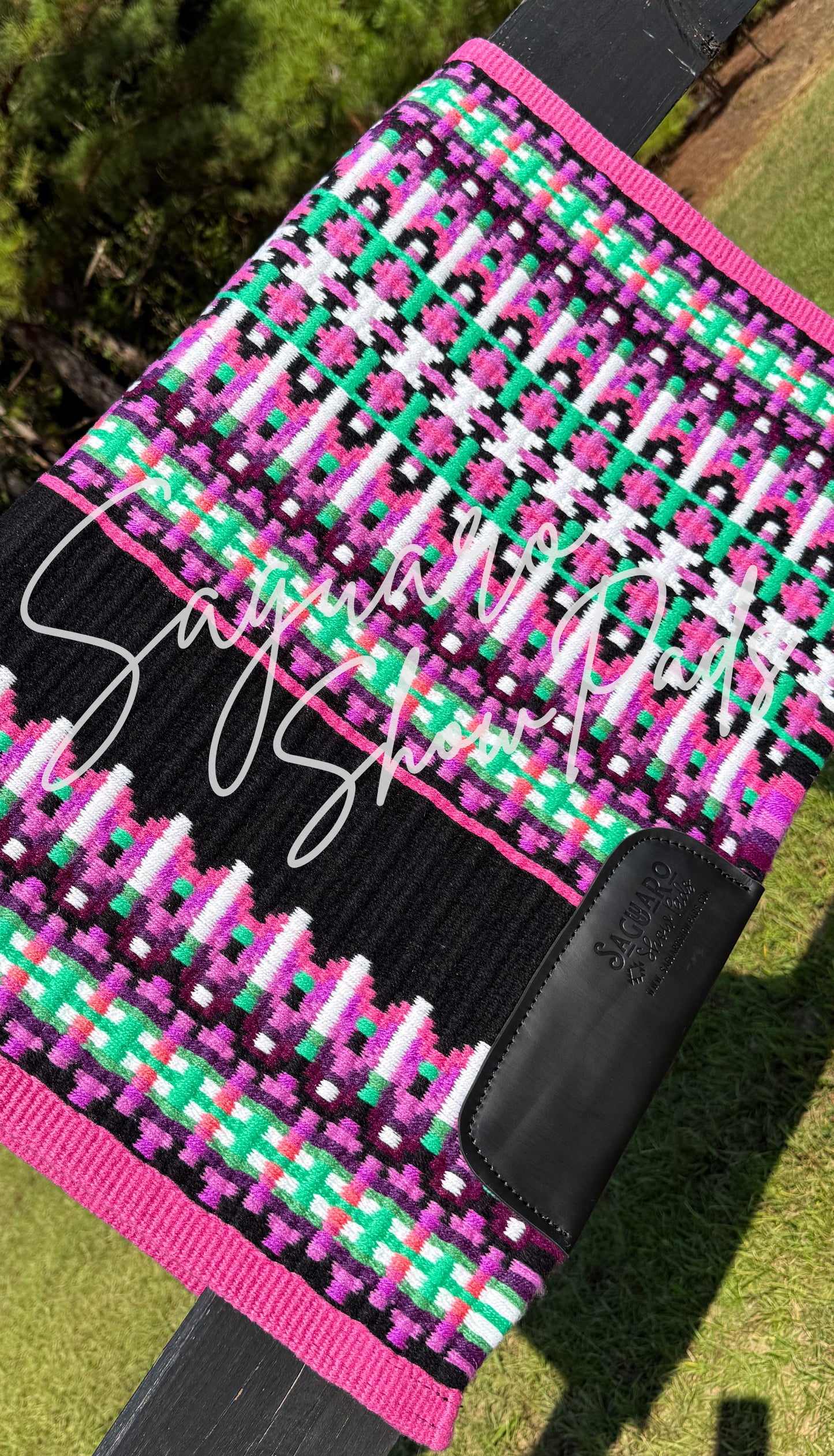 #6604 "Sadie" Show Pad - Re-Order