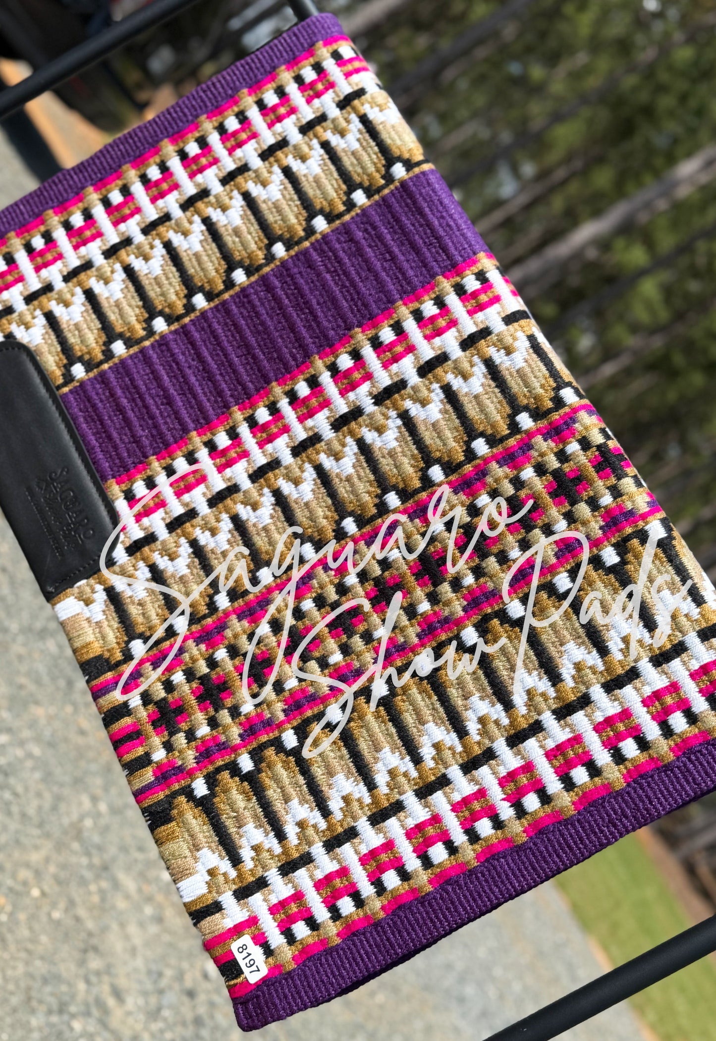 #8197 "Sheffield" Show Pad - Re-Order