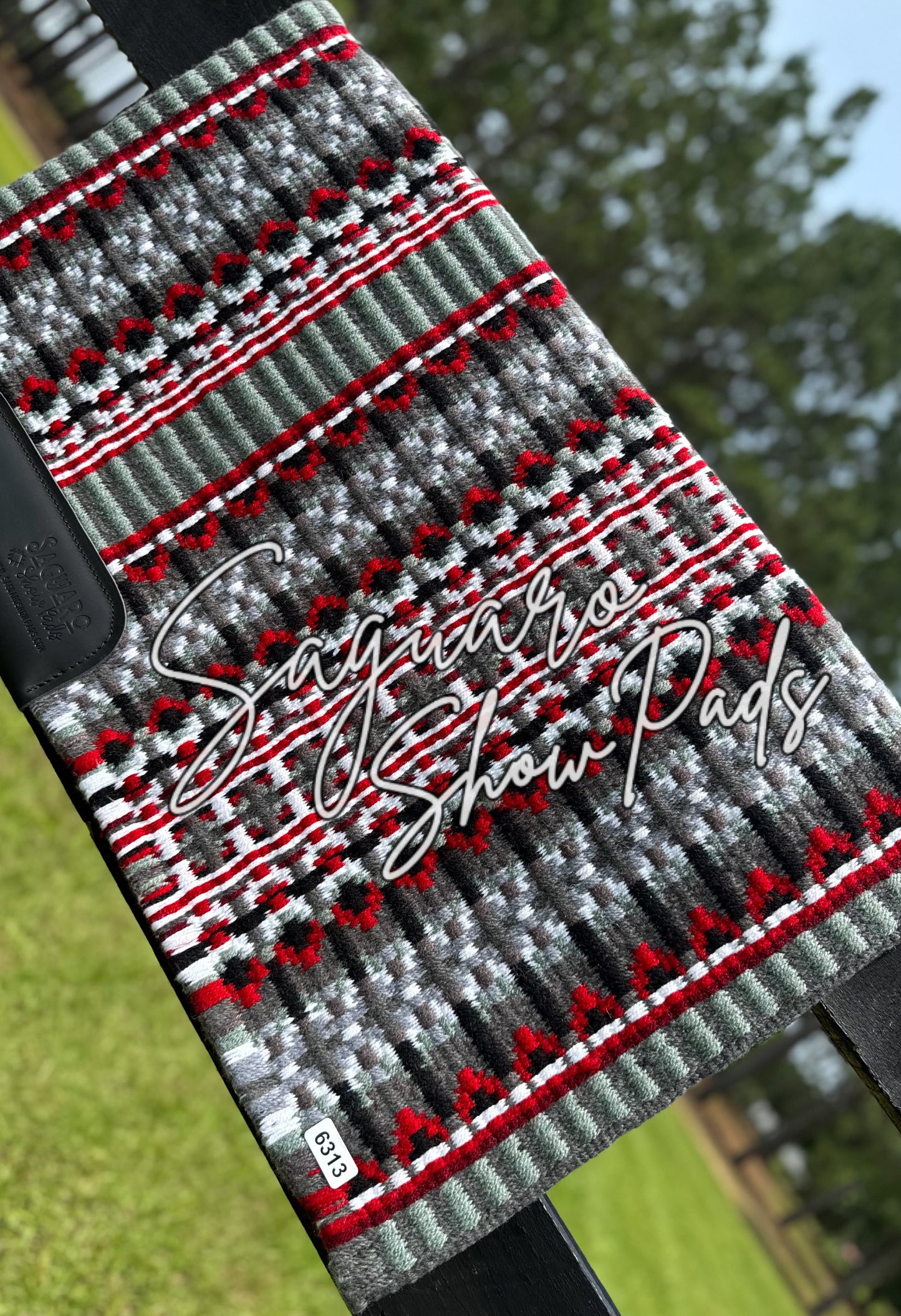 #6313 "Callahan" Show Pad