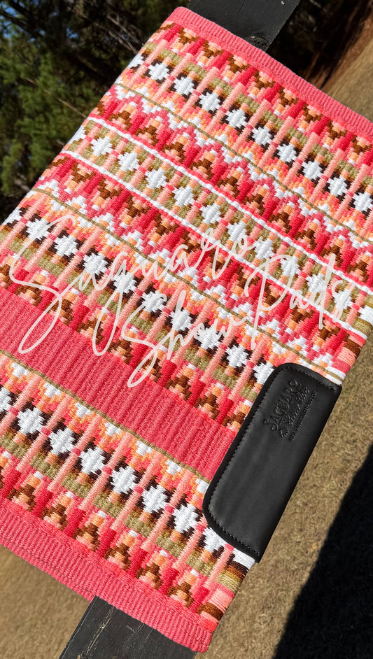 #6677 "Alicia" Show Pad