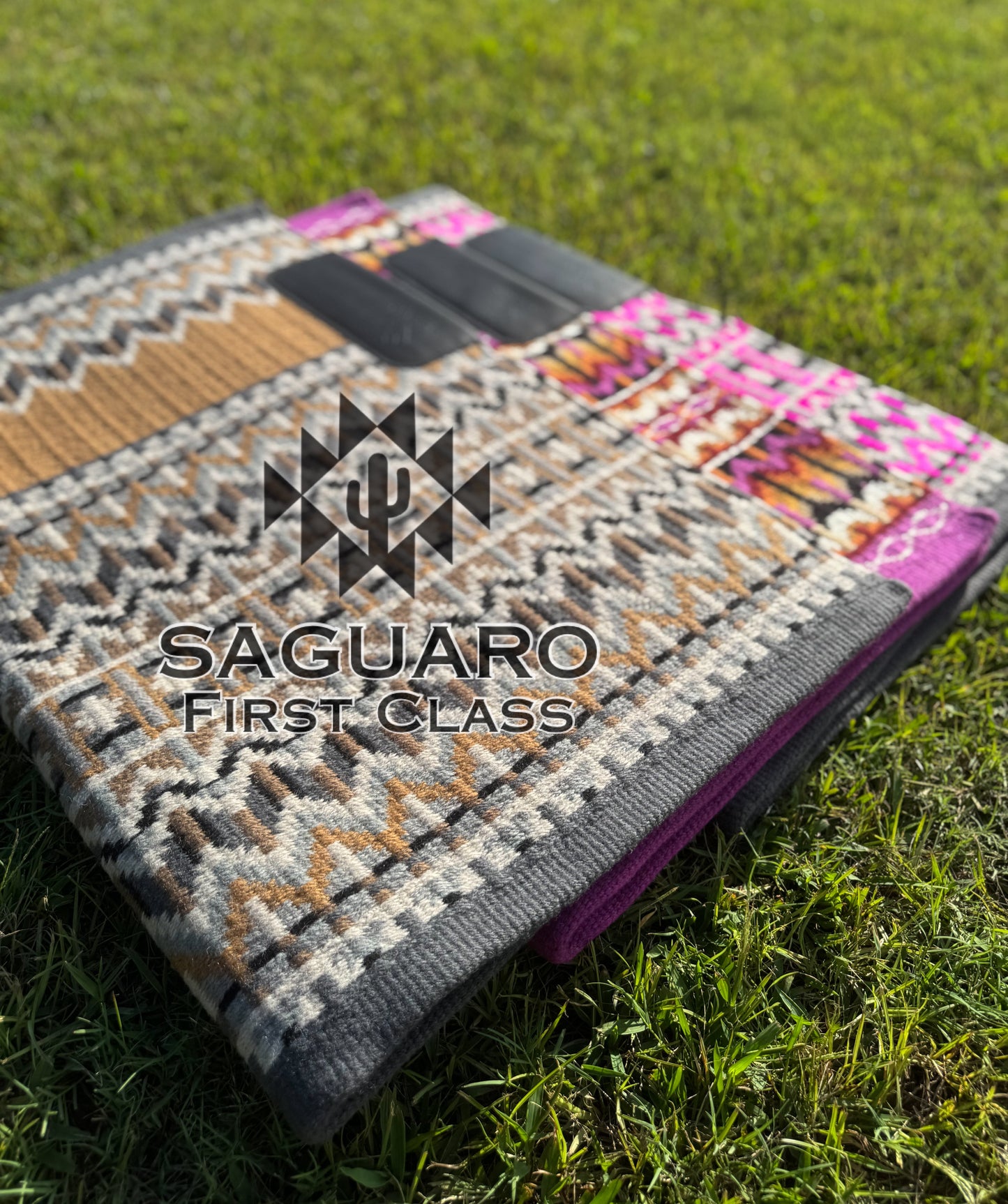 #6397 "Becca 2.0” First Class Show Pad