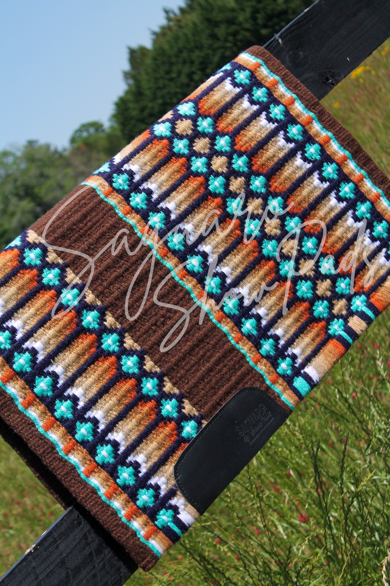 #2177 "Aries” Show Pad