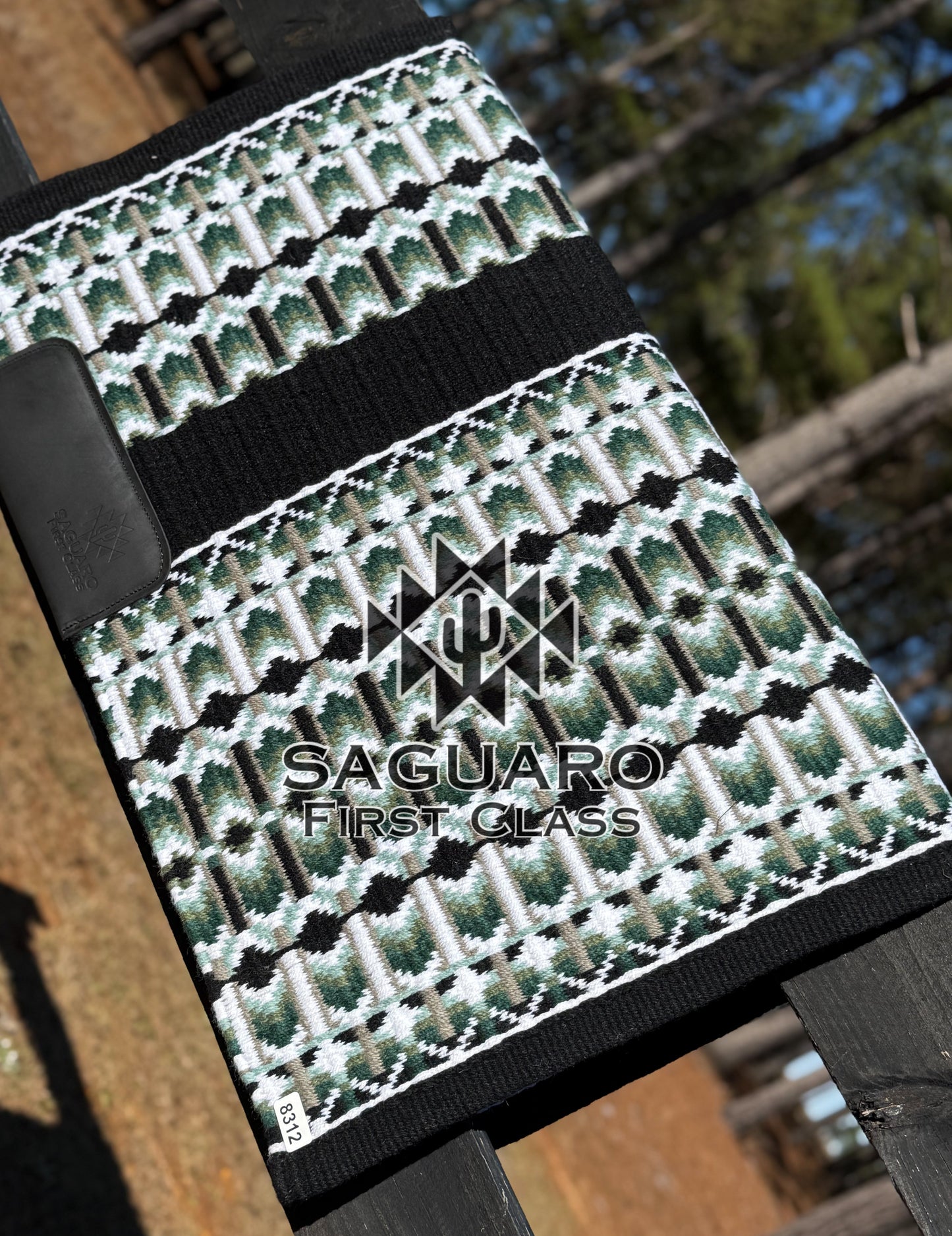#8312 "Ruby” First Class™️ Show Pad