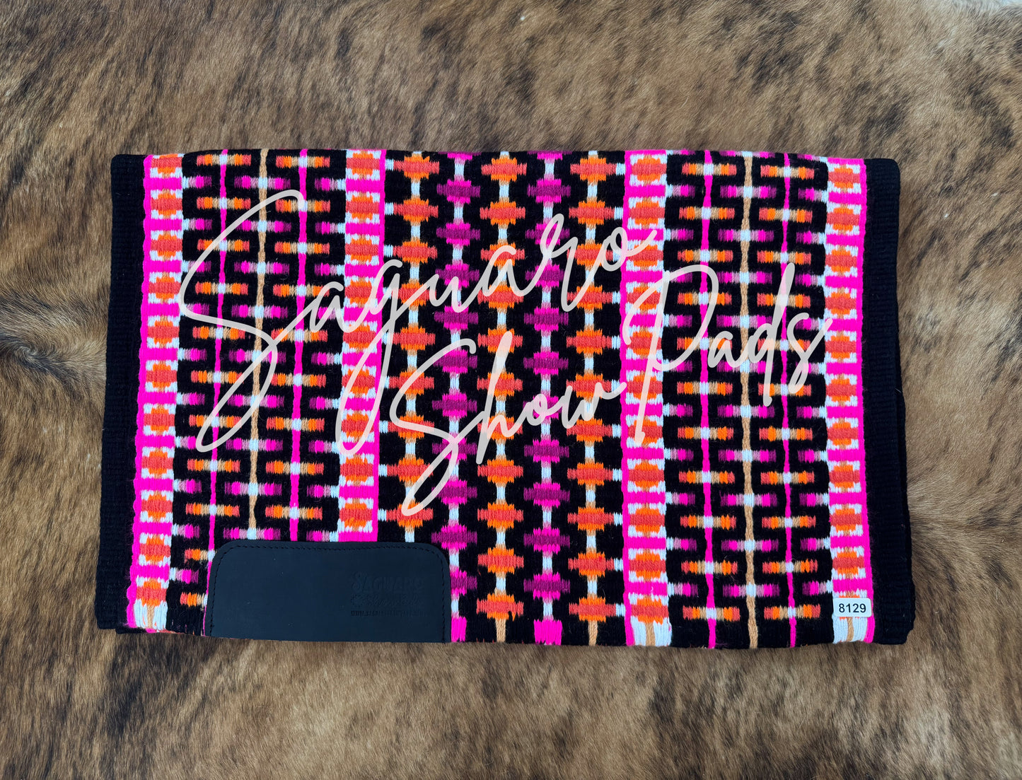 #8129 "Mirren" Show Pad