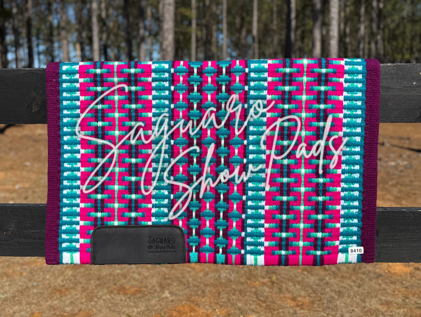 #8410 "Mirren" Show Pad