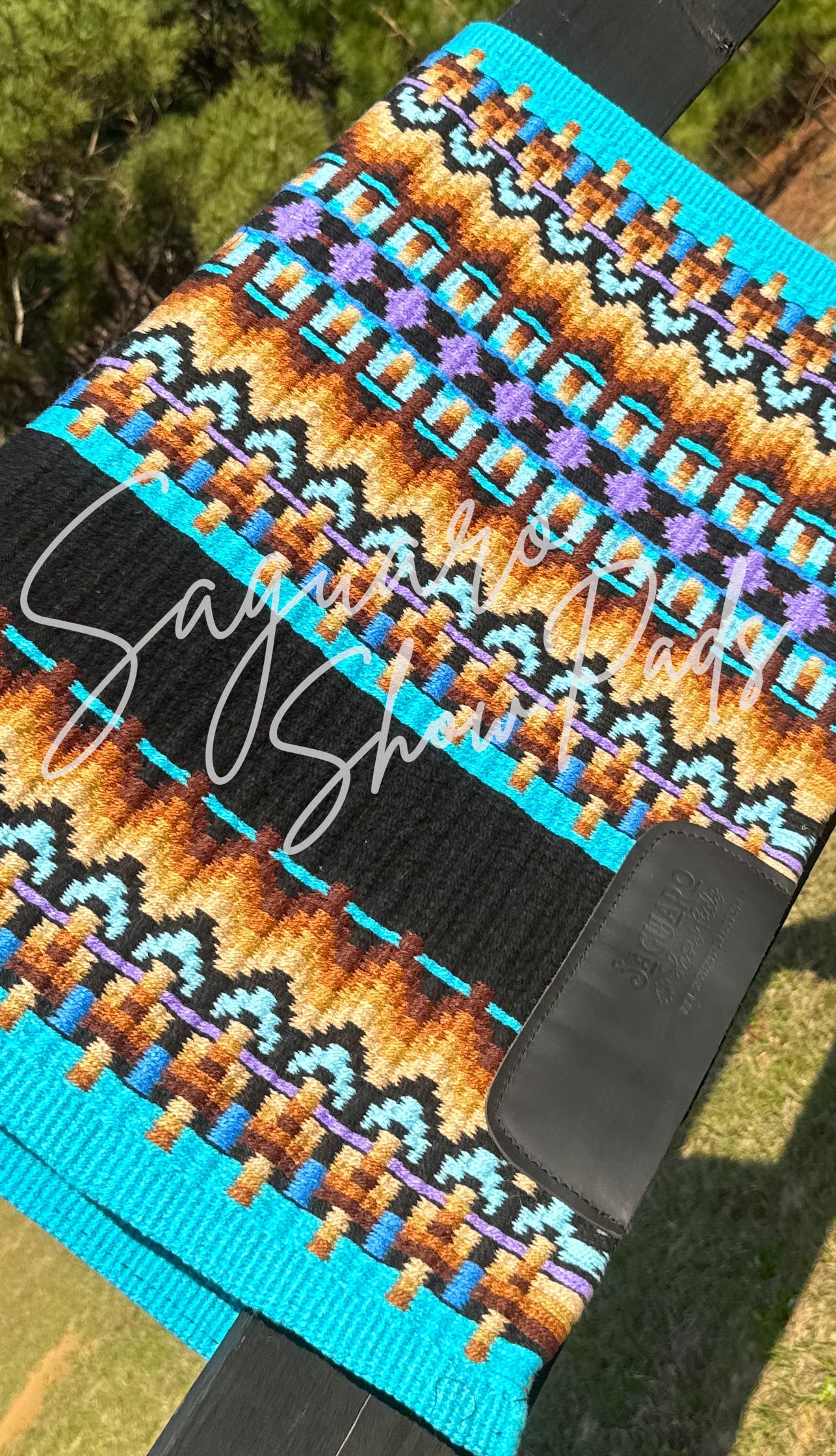 #6053 "Bonnie" Show Pad