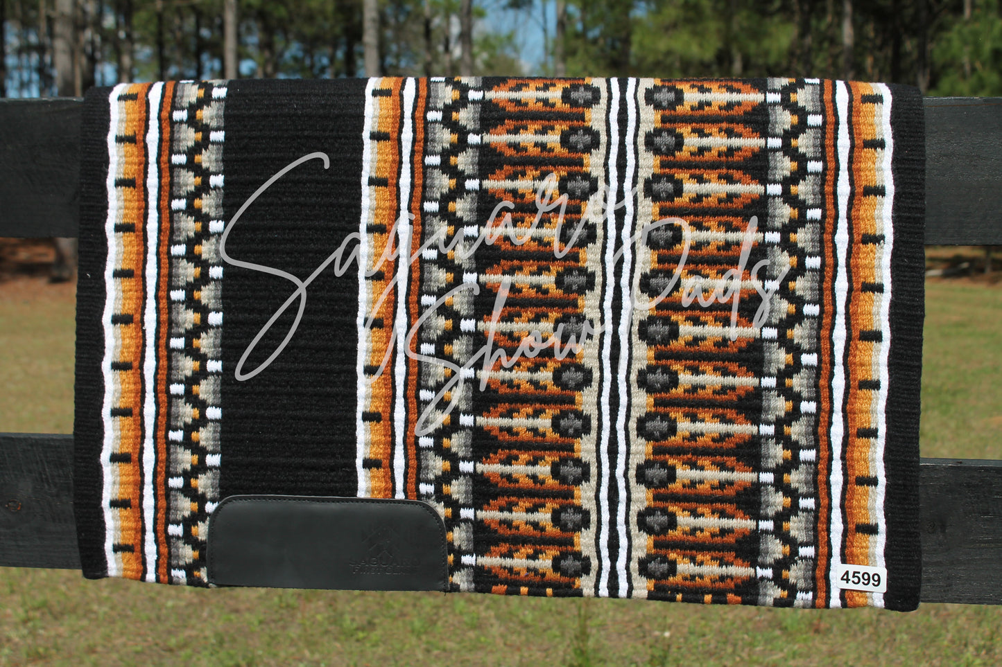 #4599 "Sophia” First Class Show Pad
