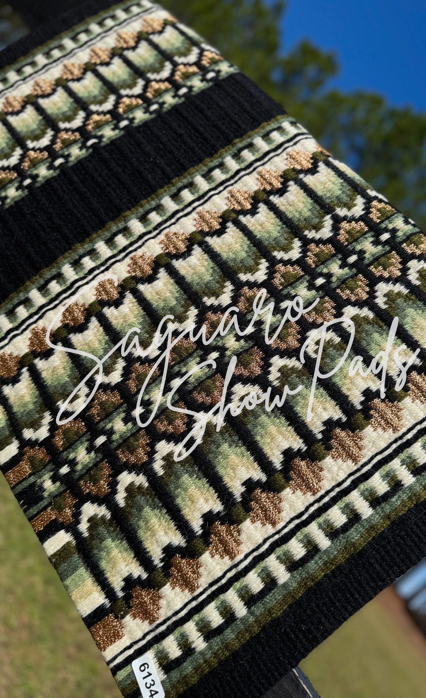#6134 "Aries 2.0" Show Pad