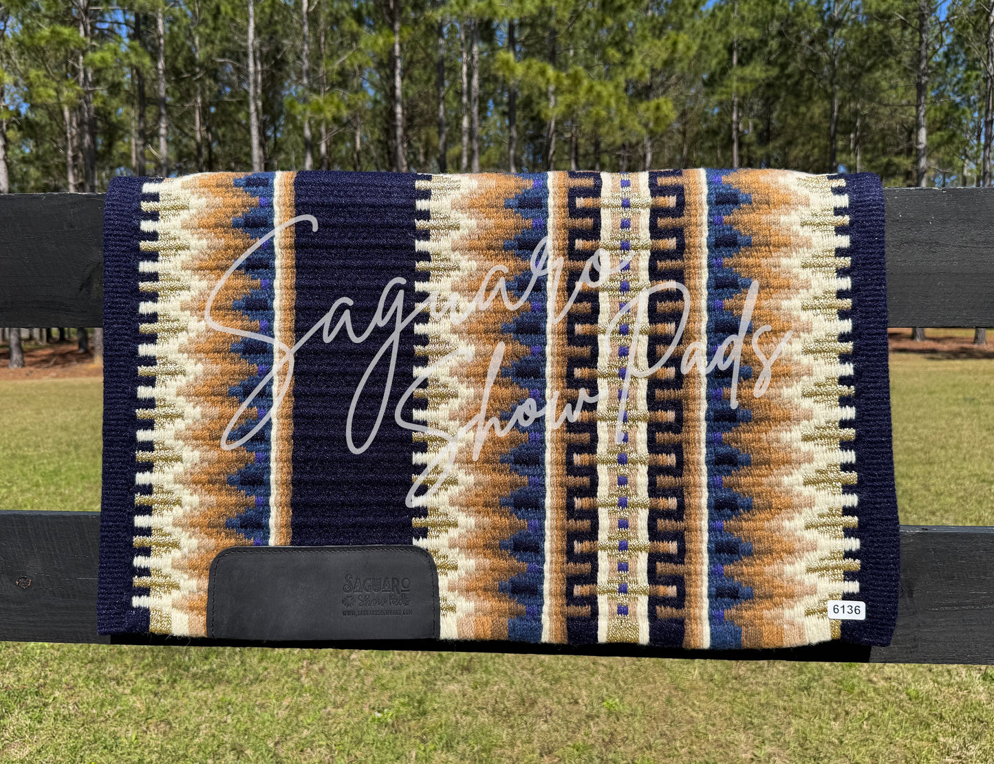 #6136 "Nashville" Show Pad - Re-Order