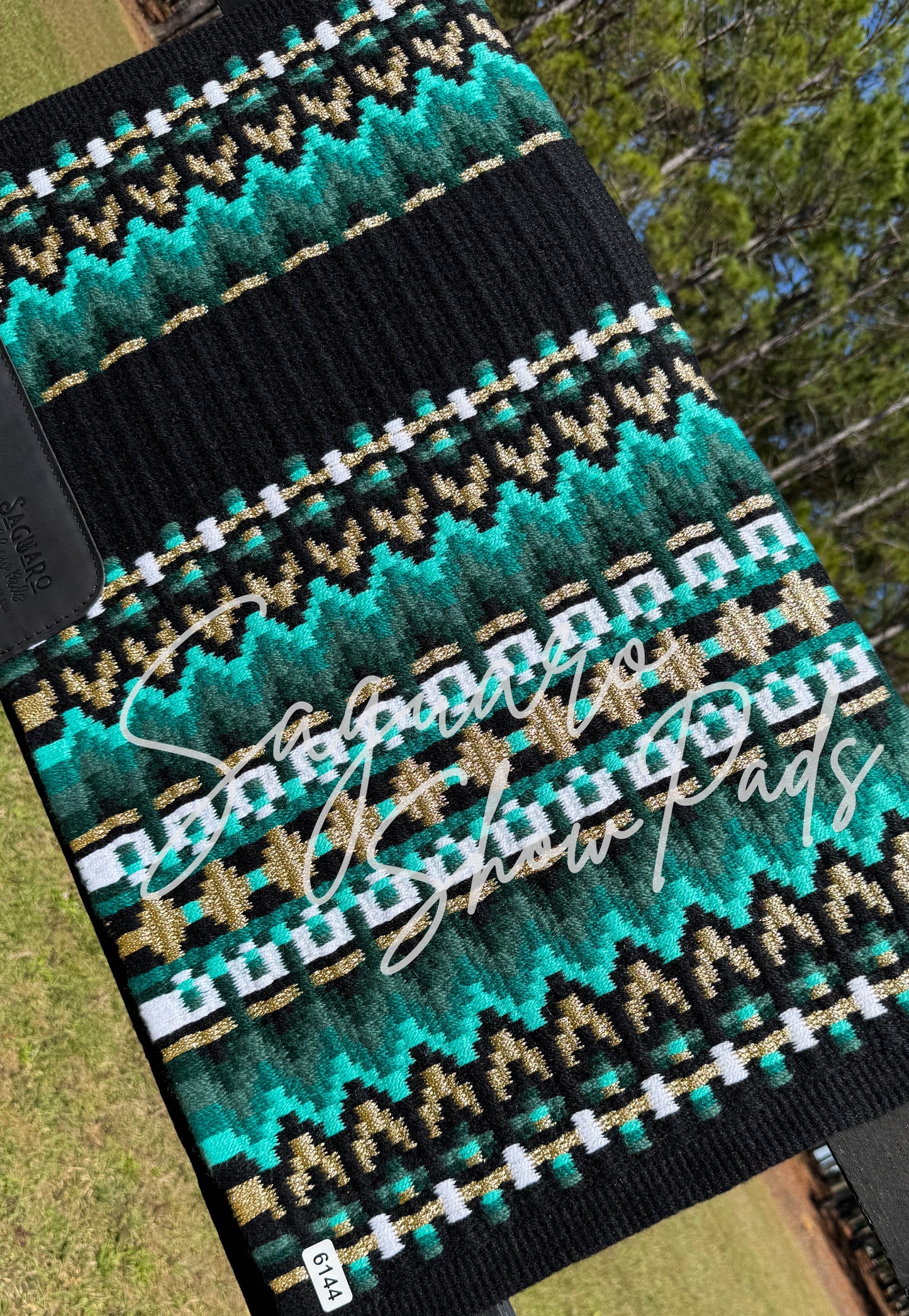 #6144 "Bonnie" Show Pad - Re-Order