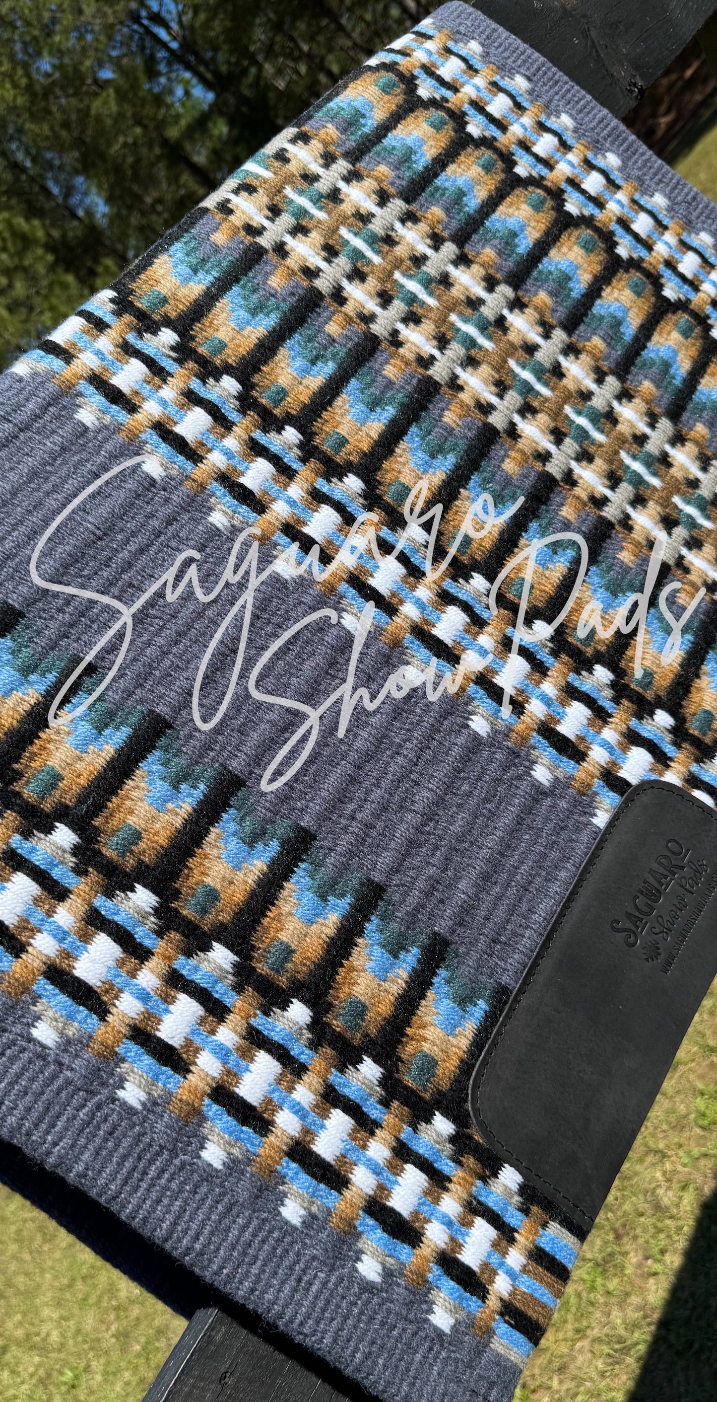 #6145 "Sadie" Show Pad