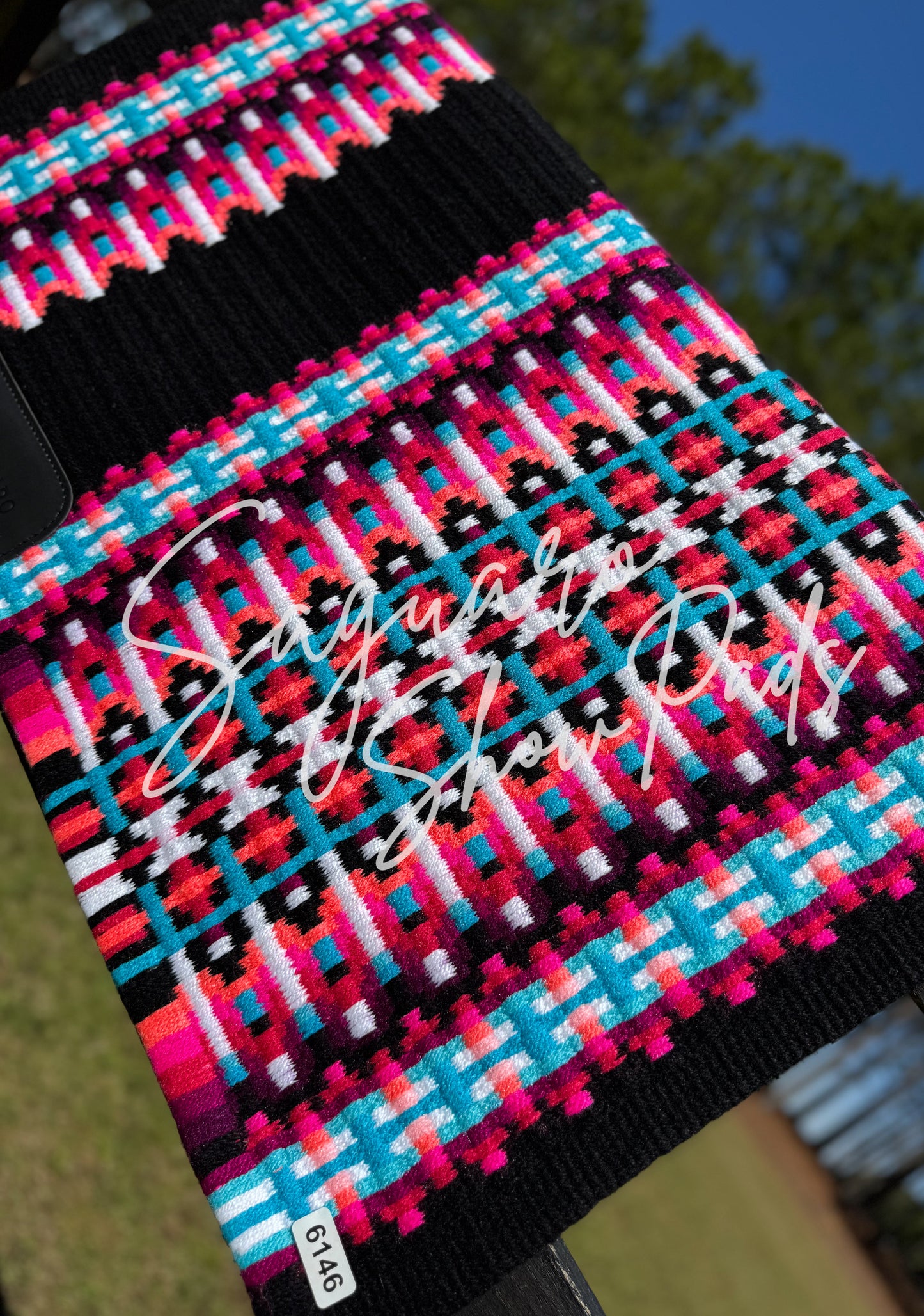 #6146 "Sadie" Show Pad