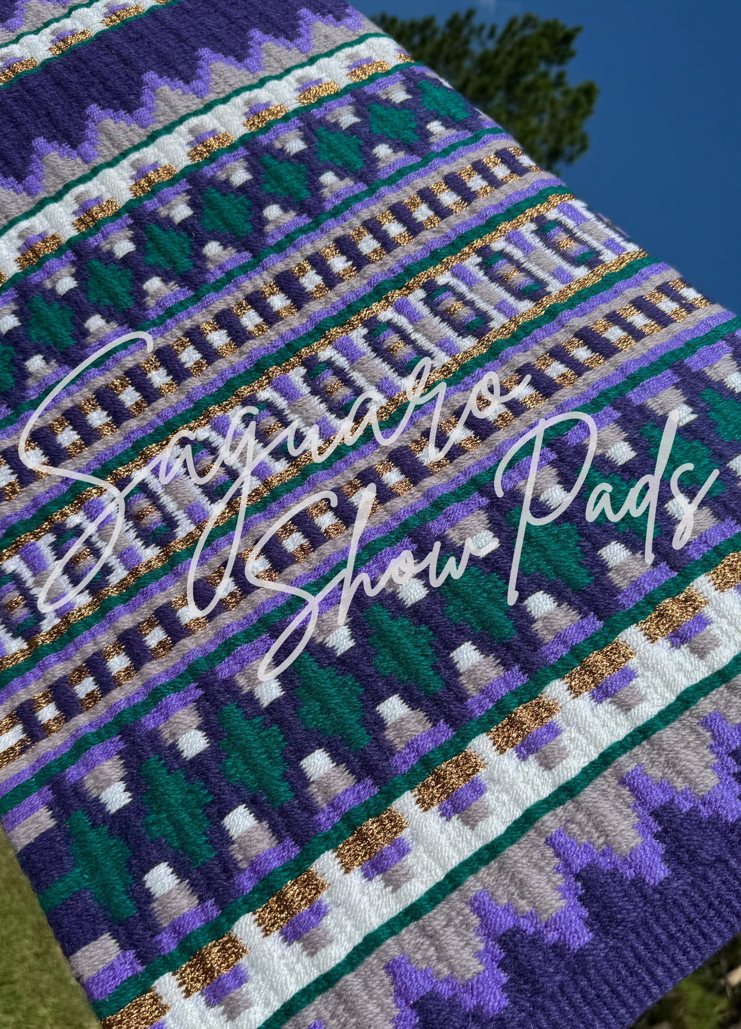 #4849 "Beau" Show Pad