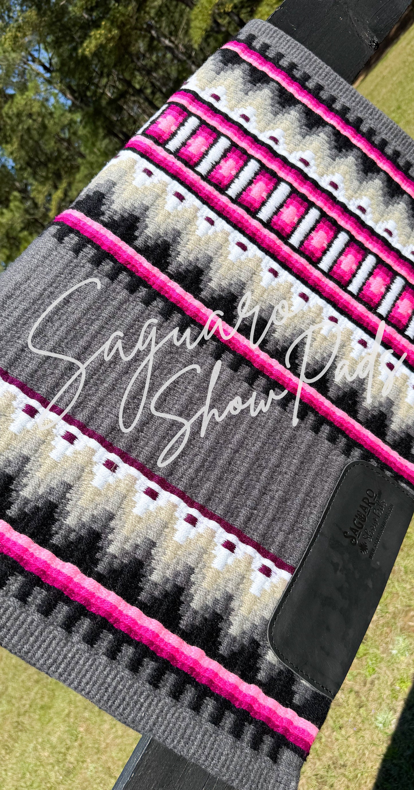 #6174 "Dallas" Show Pad - Re-Order