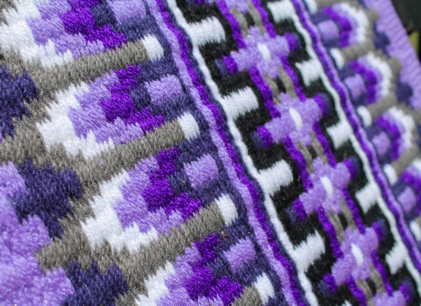 #2698 "Nashville” Show Pad
