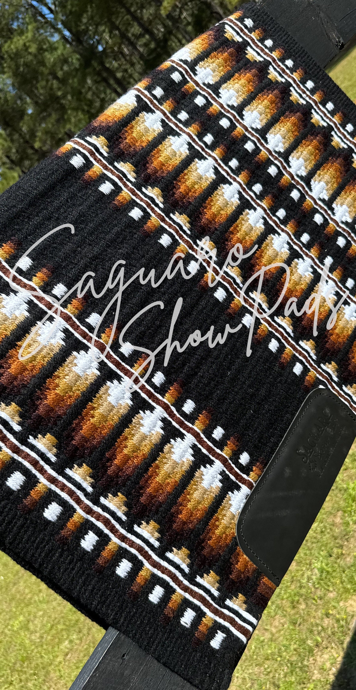 #6207 "Carson" Show Pad - Re-Order